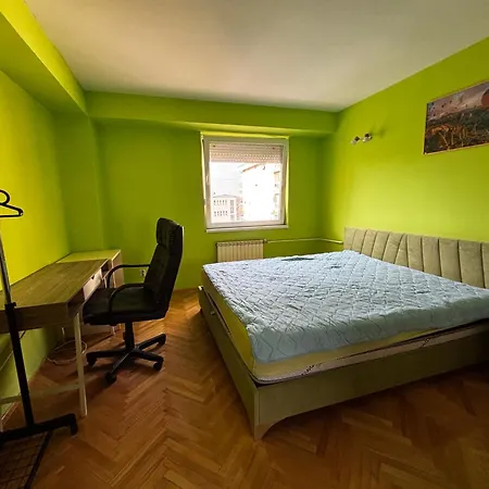 דירה Central Skopje Apartment